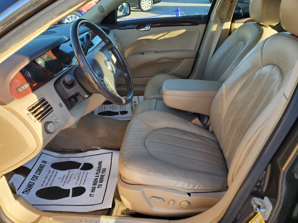Buick Lucerne 2007 Brown