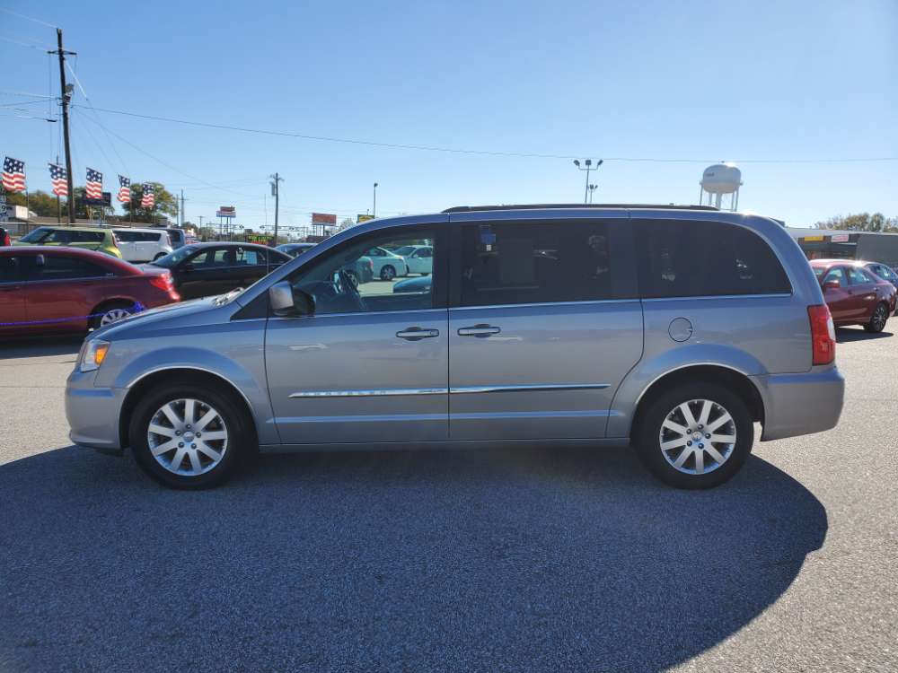 Chrysler Town & Country 2014 Silver