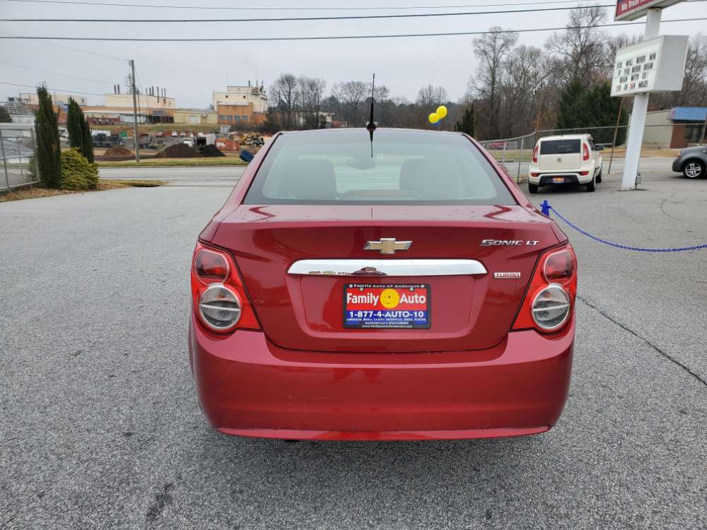 Chevrolet Sonic 2013 Red