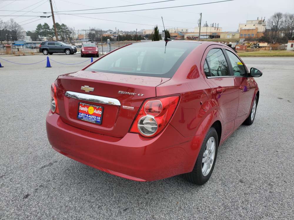 Chevrolet Sonic 2013 Red