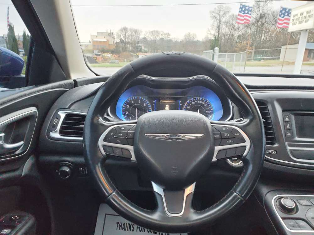 Chrysler 200 2015 Blue