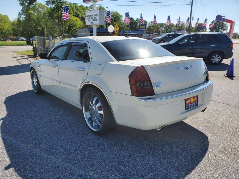 Chrysler 300C 2006 White