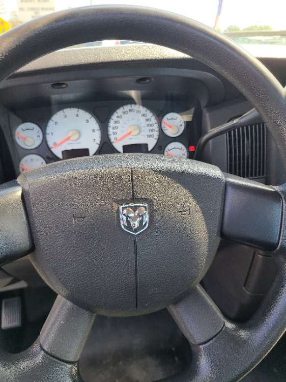 Dodge Ram 2004 Silver