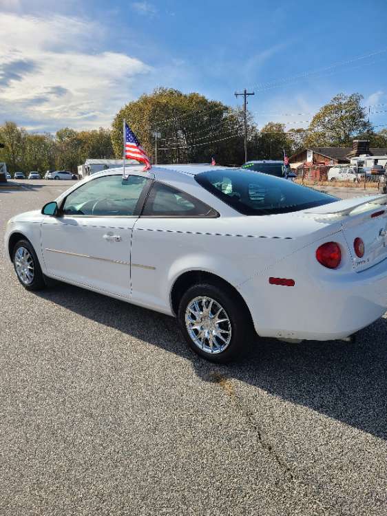 Chevrolet Cobalt 2010 White