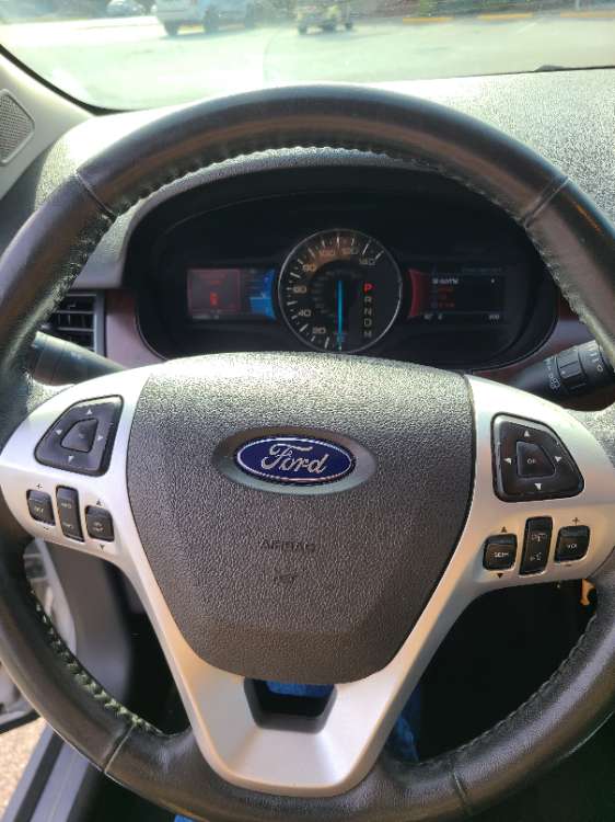 Ford Edge 2012 Silver