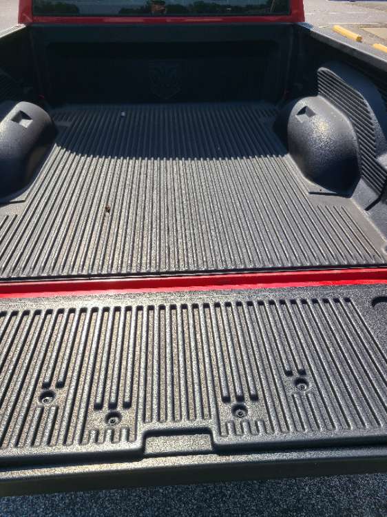 RAM 2500 2007 Red