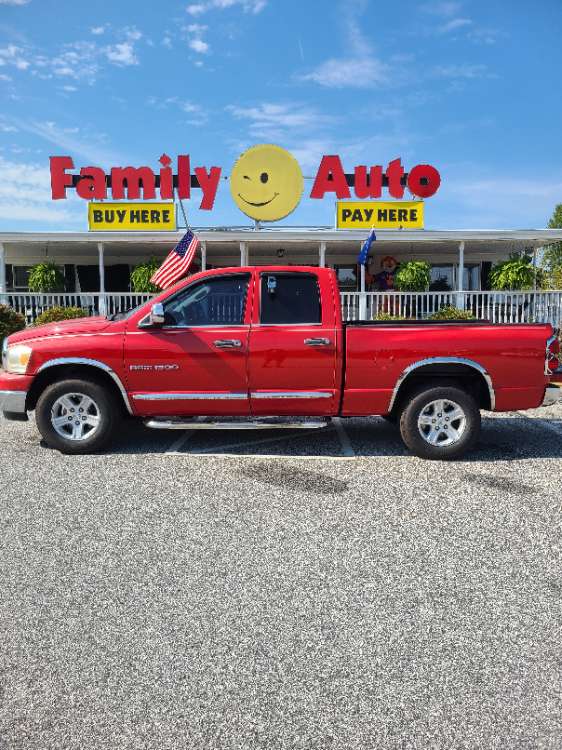 RAM 2500 2007 Red
