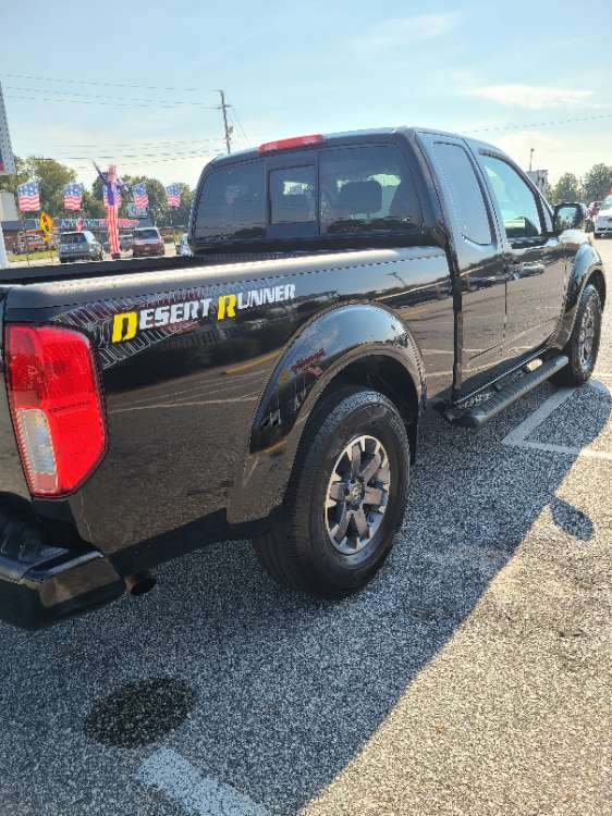 Nissan Frontier 2014 Black