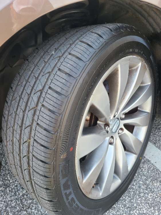 Lincoln MKS 2015 Brown