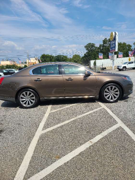 Lincoln MKS 2015 Brown