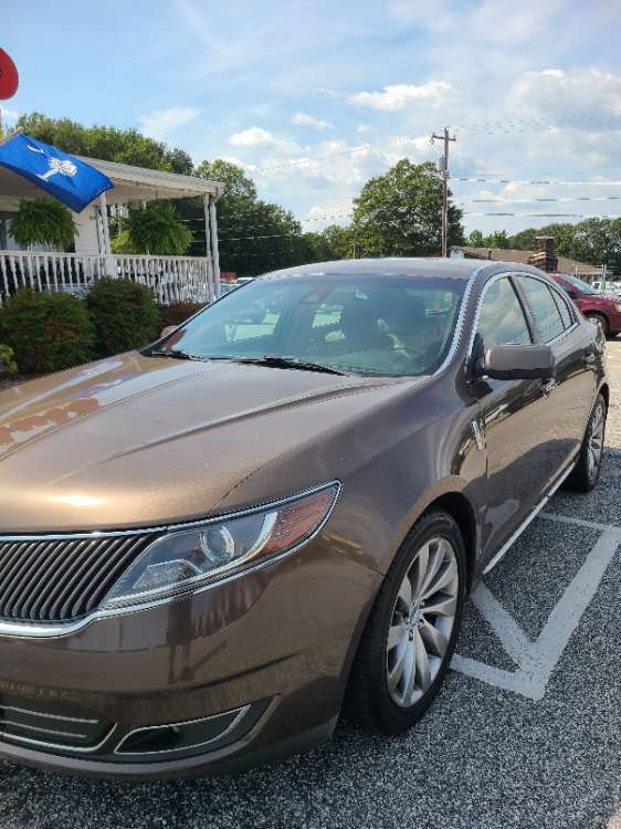 Lincoln MKS 2015 Brown