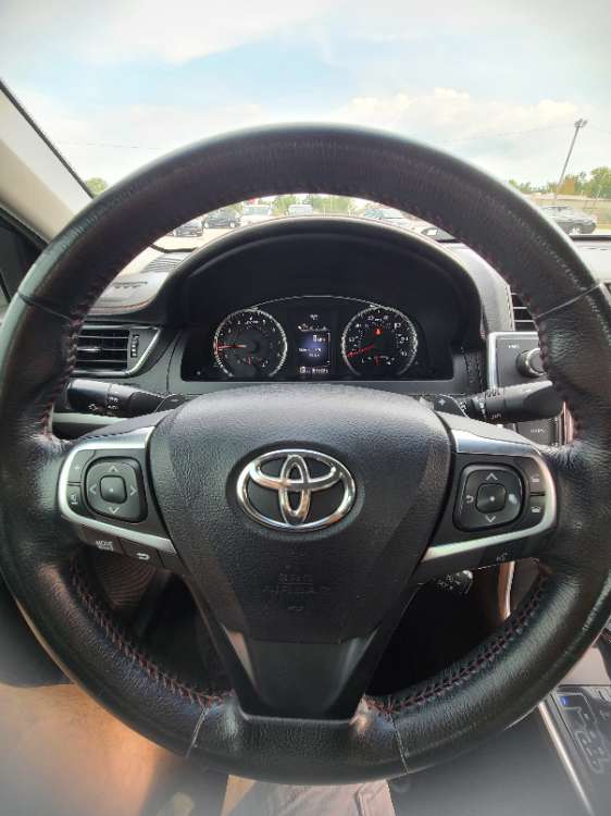Toyota Camry 2015 Silver