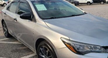 Toyota Camry 2015 Silver