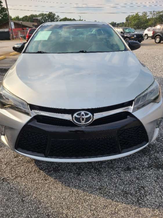 Toyota Camry 2015 Silver